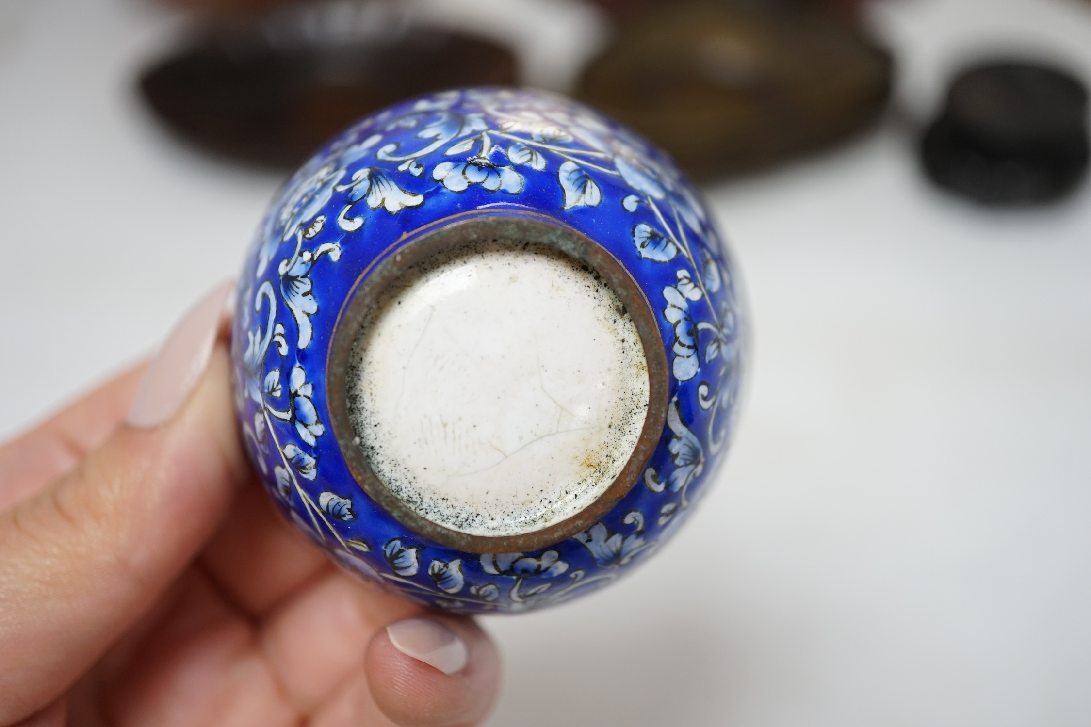 A quantity of Chinese items including a Canton enamel cup, set of four crackle glazed bowls and a gilt tray decorated with flowers and quails, largest 30cm diameter. Condition - fair